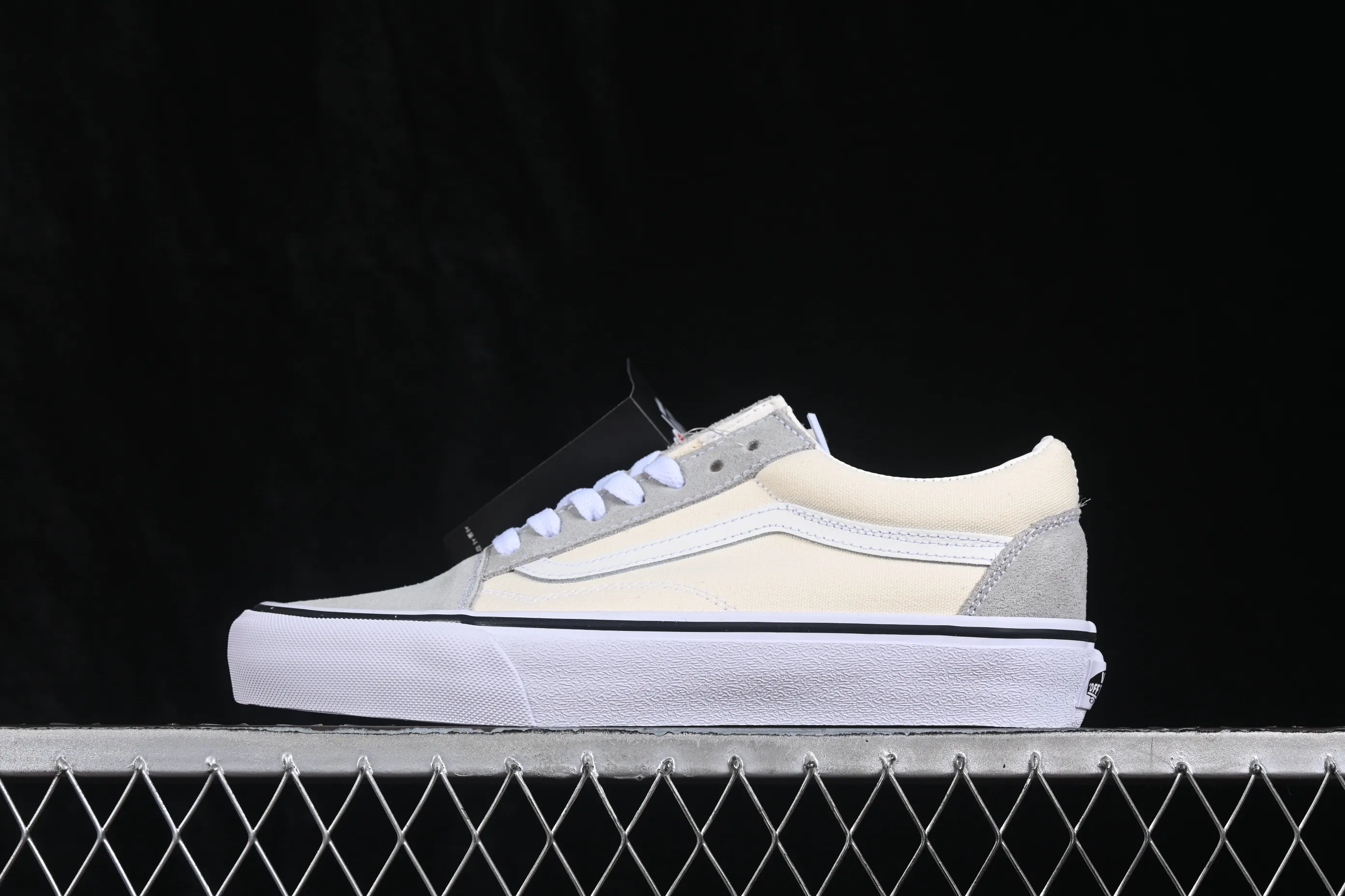 All categories Vans Vans series Vans Low Vans Low Vans Old Skool Vans low-top casual skateboard shoes VN0A4BVE9X7